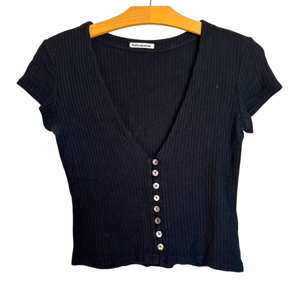 Reformation Nella Knit Top Black Ribbed Short Sleeve Shirt V-Neck Minimalist M